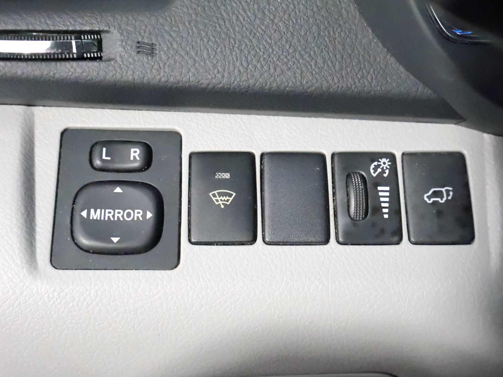 Used 2008 Toyota Highlander Limited AWD/4WD image 34