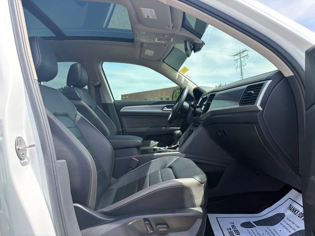 Used 2023 Volkswagen Atlas SEL Premium AWD/4WD image 11