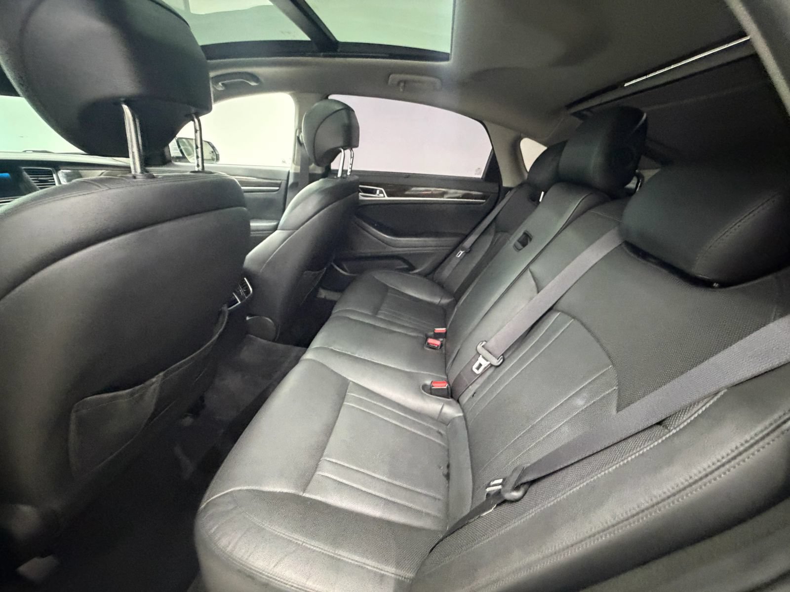 Used 2018 Genesis G80 3.8 w/ Option Group 02 RWD image 16