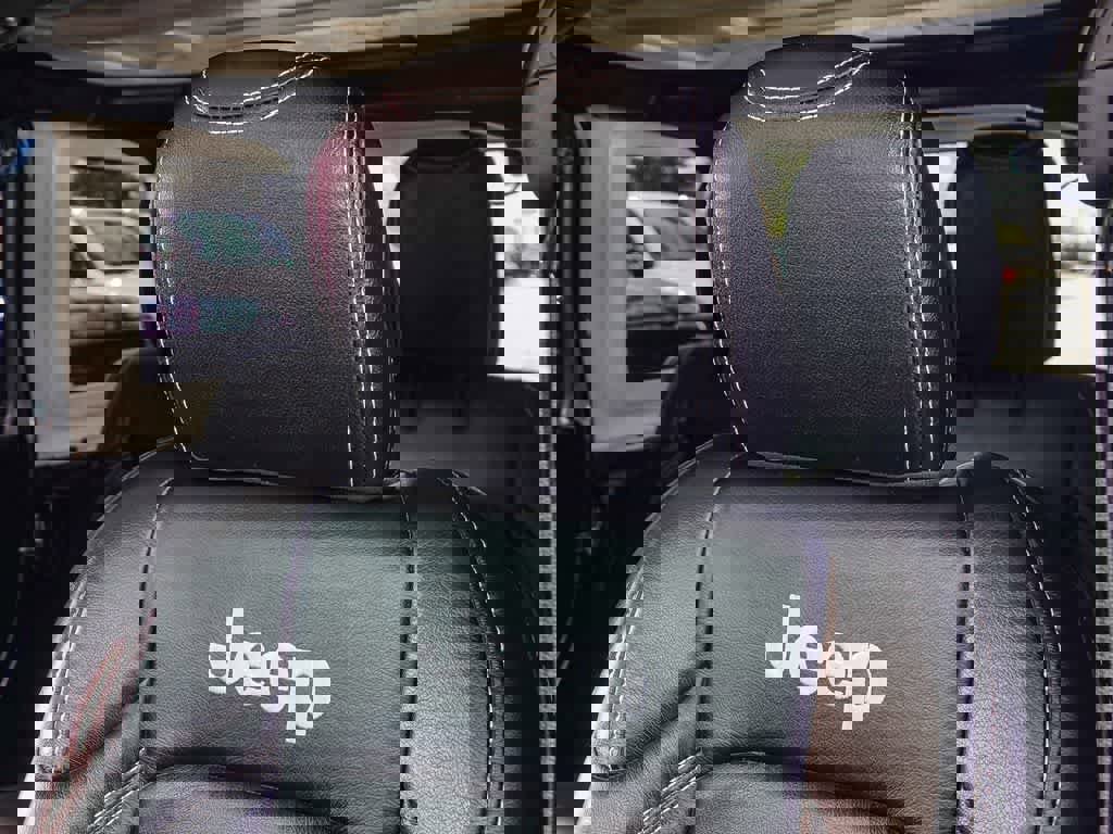 Certified 2019 Jeep Wrangler Unlimited Sport S image 24