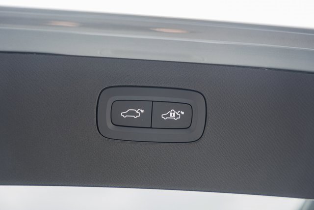 New 2026 Volvo XC90 B6 Plus w/ Protection Package Premier image 10