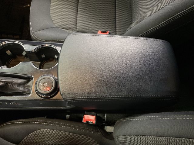 Used 2017 Ford Explorer XLT image 18