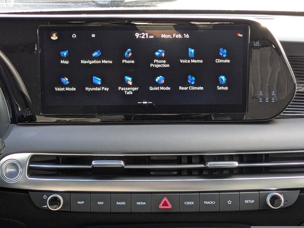 Used 2025 Hyundai Palisade Calligraphy image 21