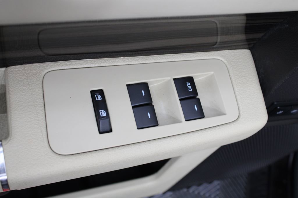 Used 2014 Ford Flex SEL w/ Equipment Group 202A image 29