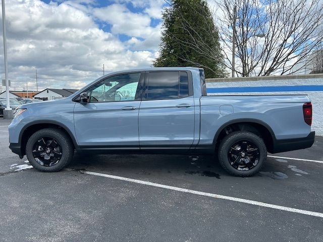 New 2026 Honda Ridgeline Black Edition image 2
