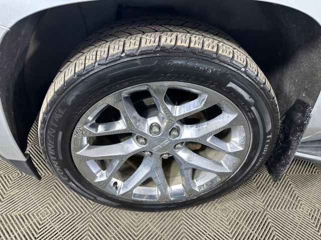 Used 2017 GMC Yukon Denali w/ Open Road Package image 10