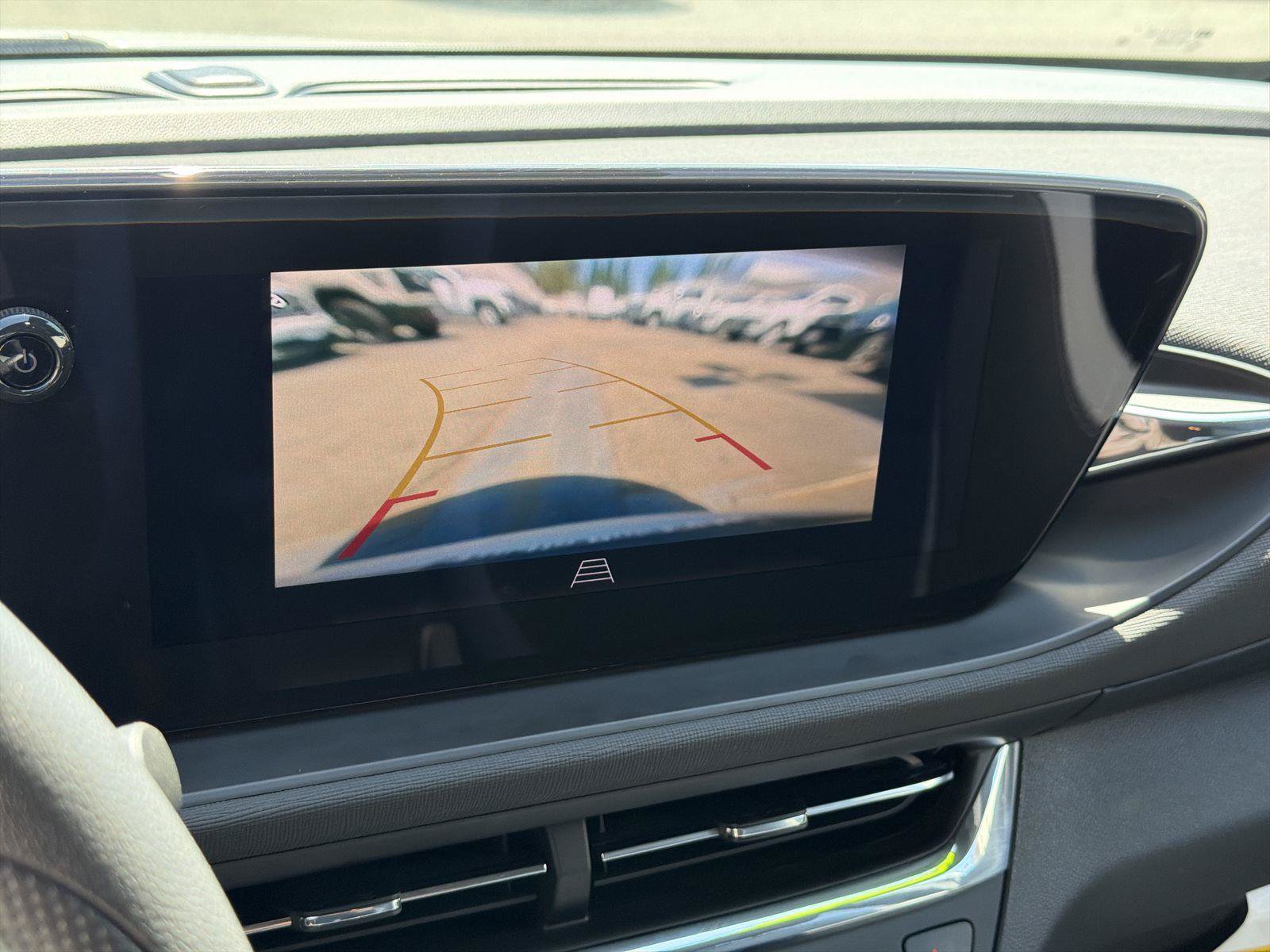 Used 2025 Buick Envista Preferred FWD image 13