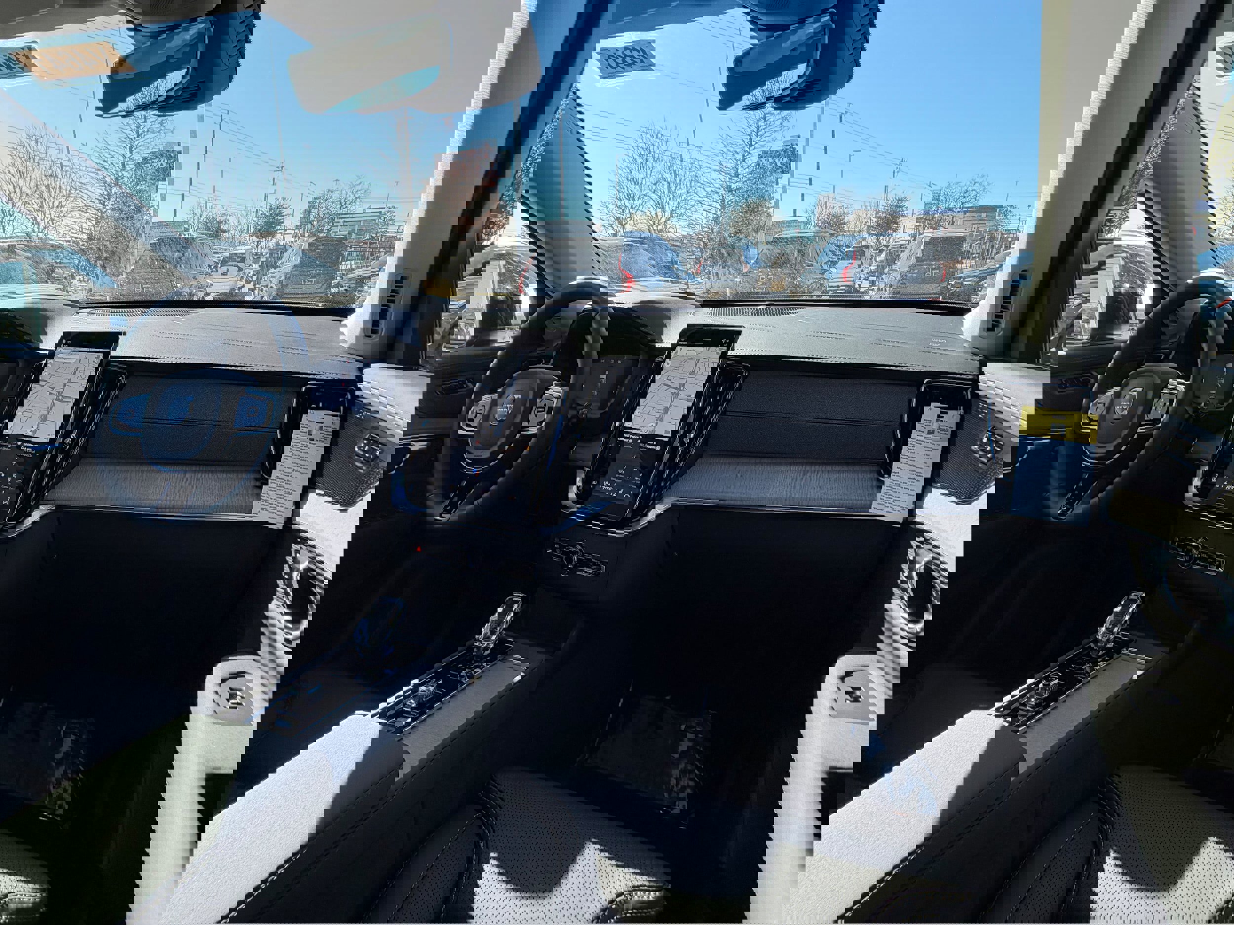 New 2026 Volvo XC90 B6 Ultra image 11