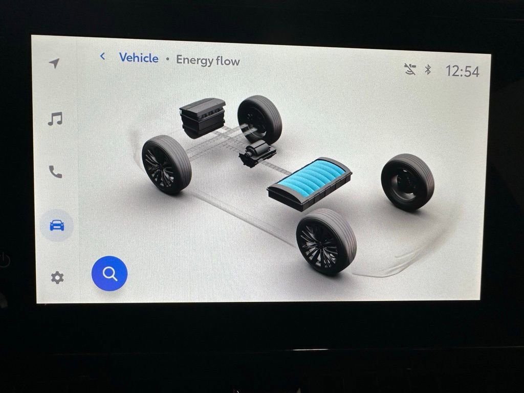 Used 2025 Toyota Corolla LE image 31