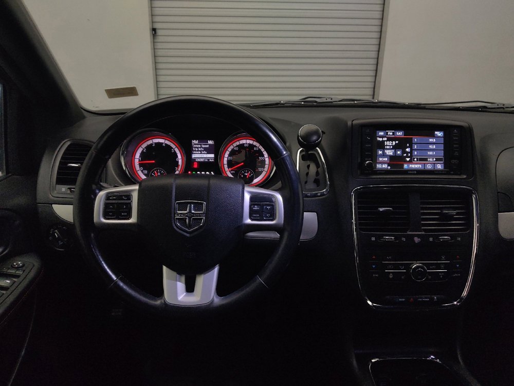 Used 2018 Dodge Grand Caravan GT FWD image 22