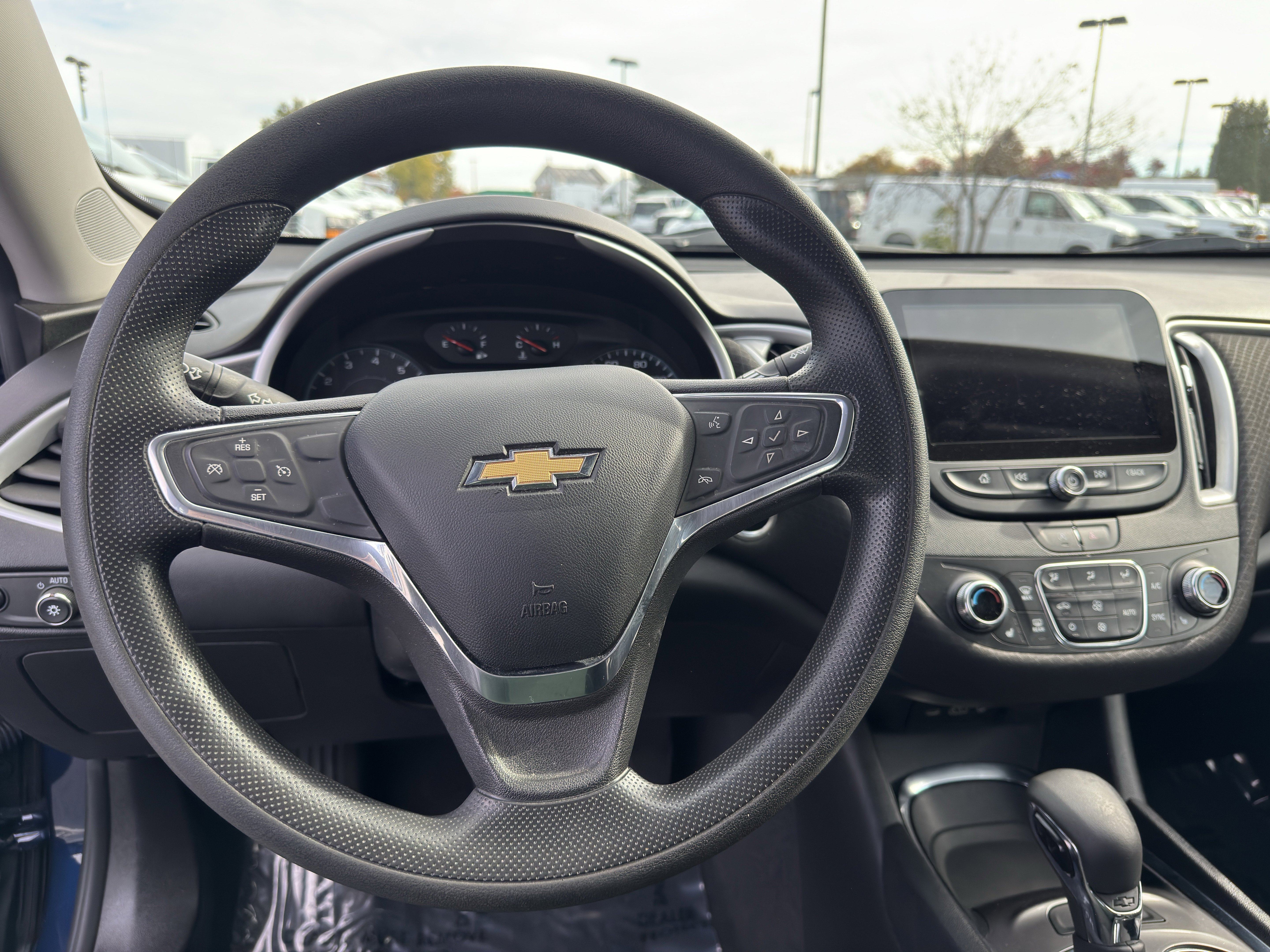 Used 2022 Chevrolet Malibu LT image 14