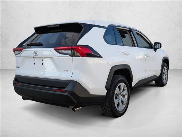 Used 2024 Toyota RAV4 LE image 5