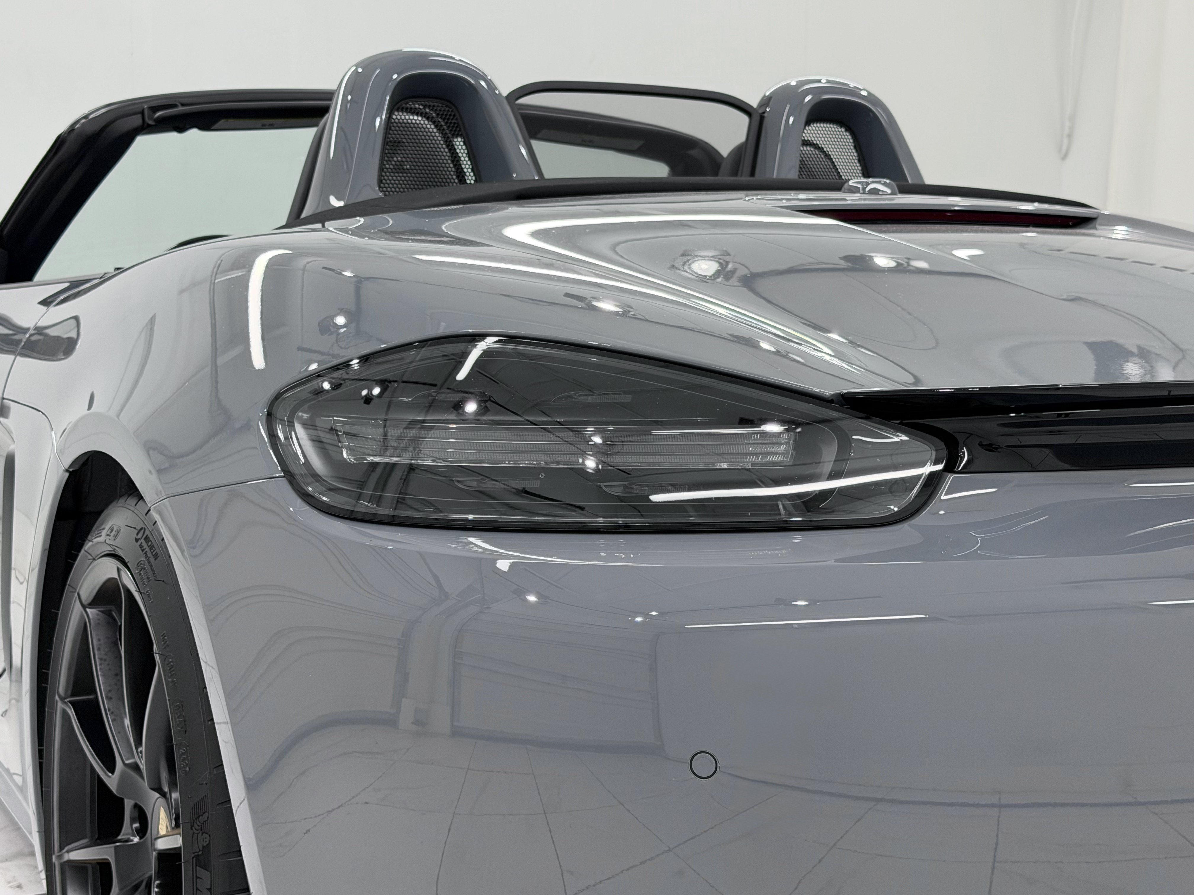 Used 2024 Porsche 718 Boxster GTS RWD image 21