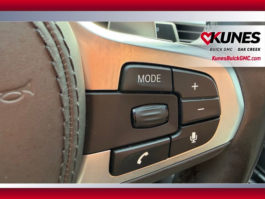 Used 2019 BMW 540i xDrive w/ Executive Package image 11