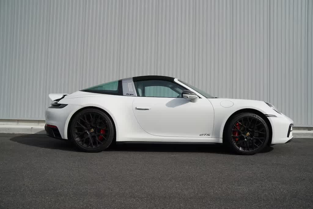 Used 2024 Porsche 911 Targa 4S AWD/4WD image 9