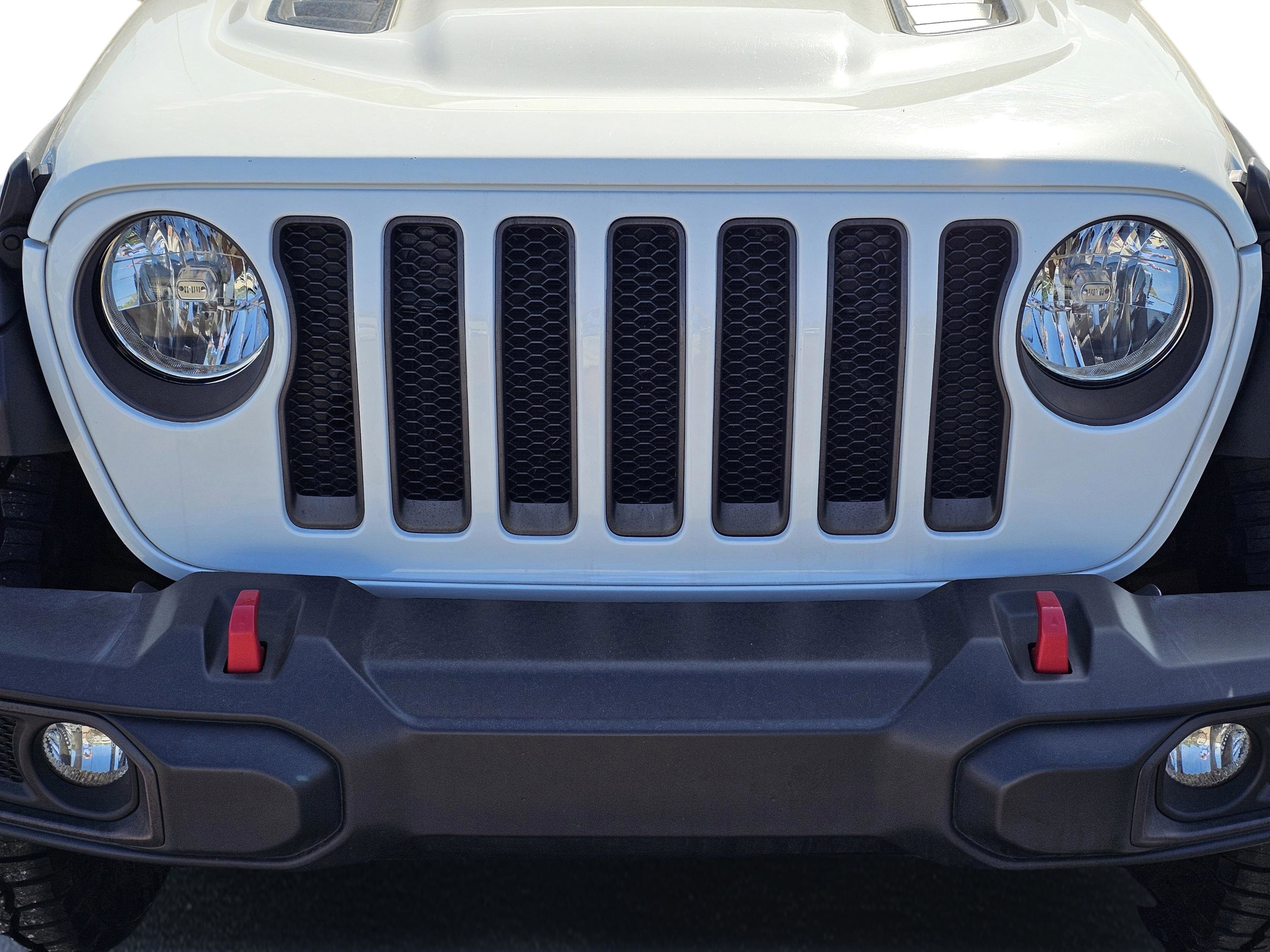 Used 2023 Jeep Wrangler Unlimited Rubicon image 3