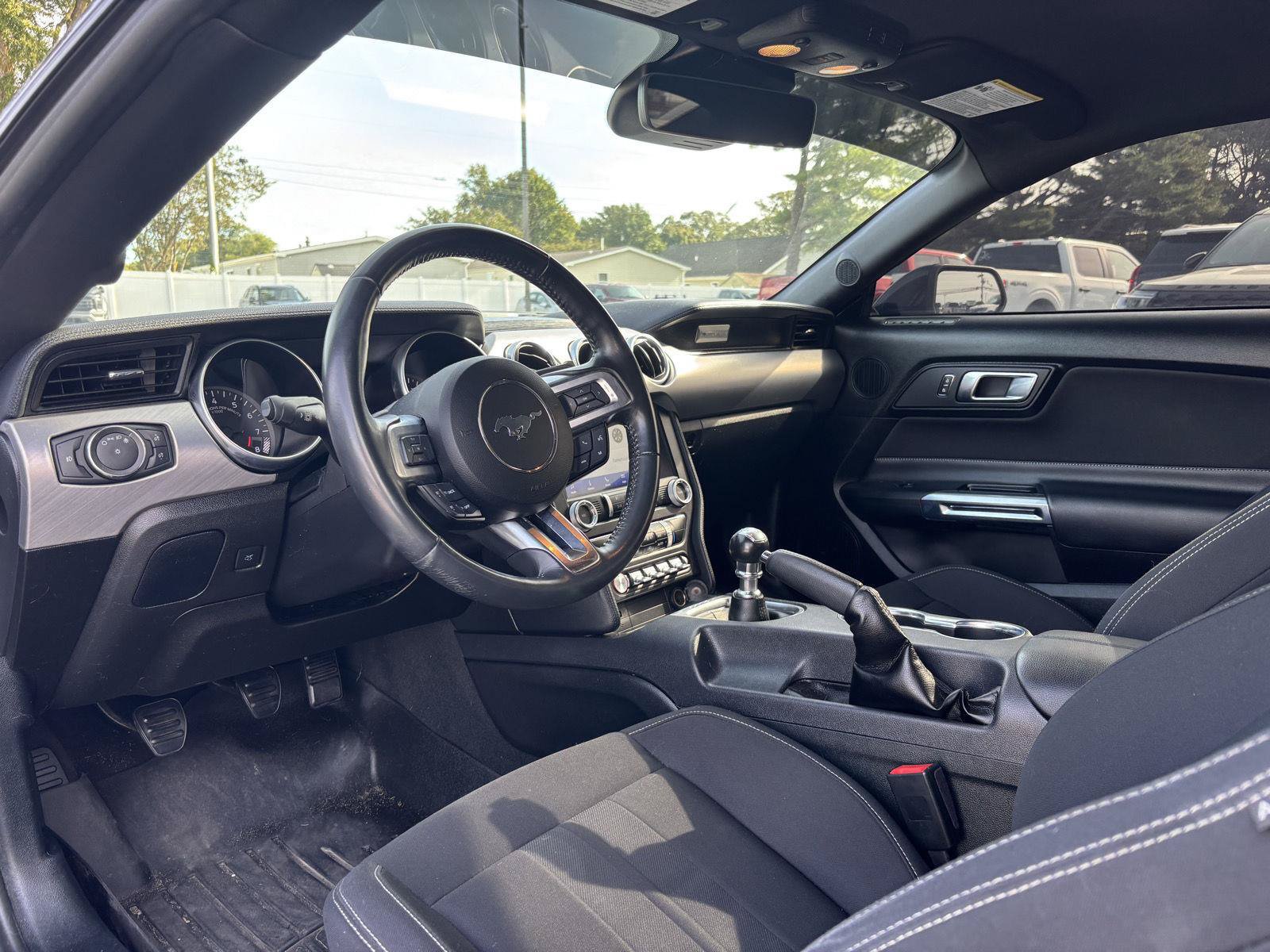 Used 2022 Ford Mustang GT w/ Equipment Group 301A RWD image 12