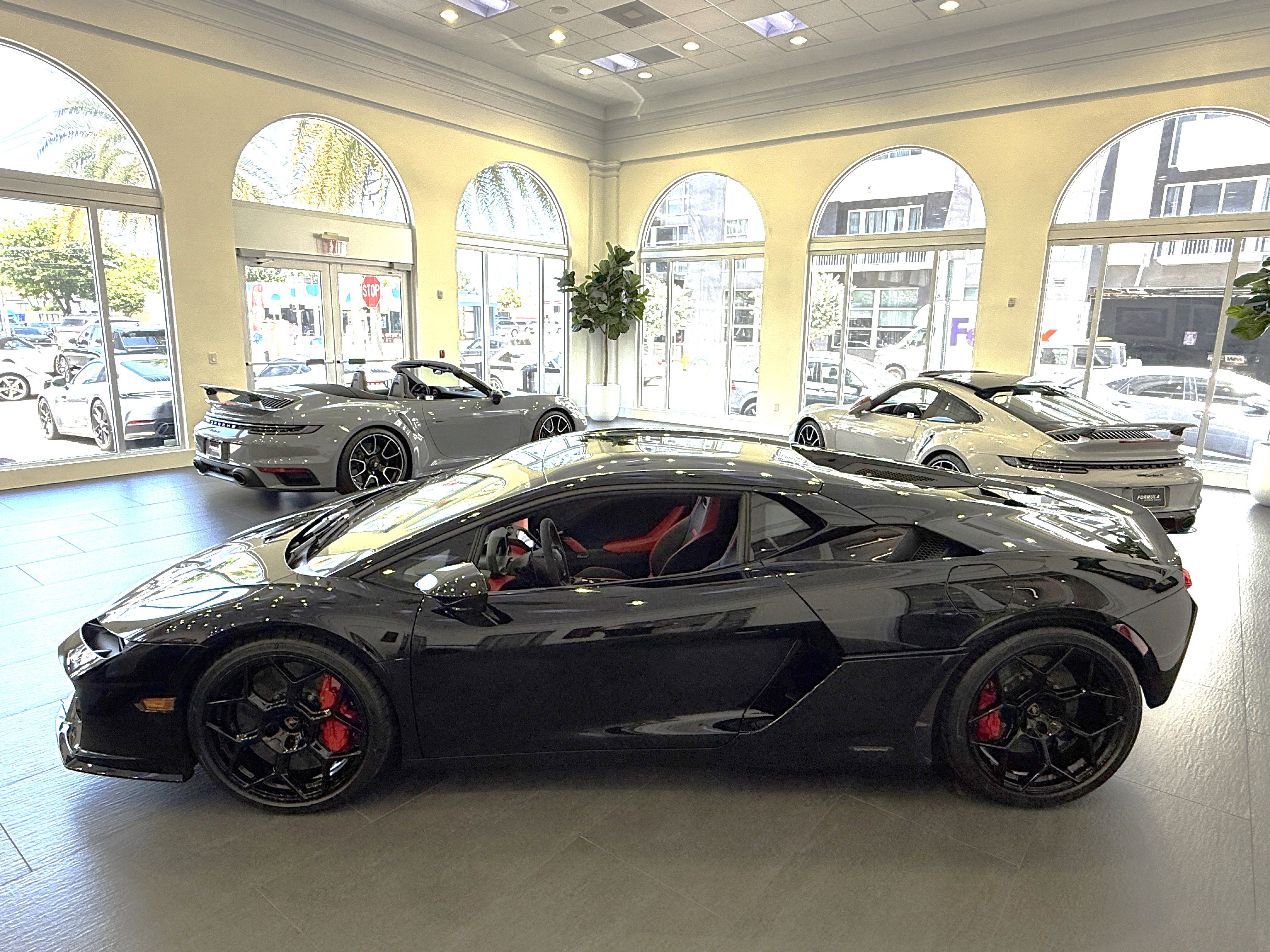 Used 2026 Lamborghini Temerario AWD/4WD image 7