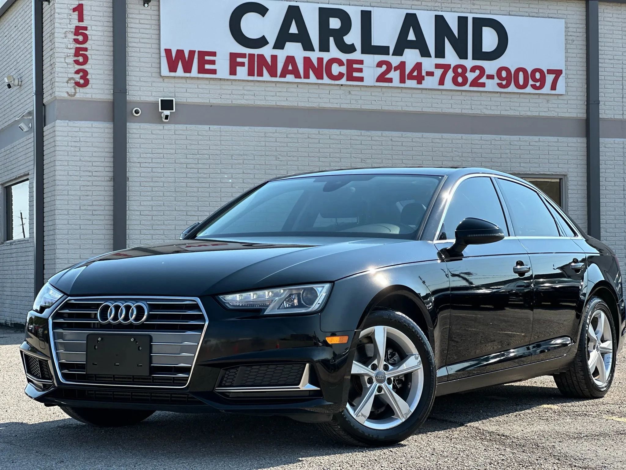 Used 2019 Audi A4 2.0T Premium image 1