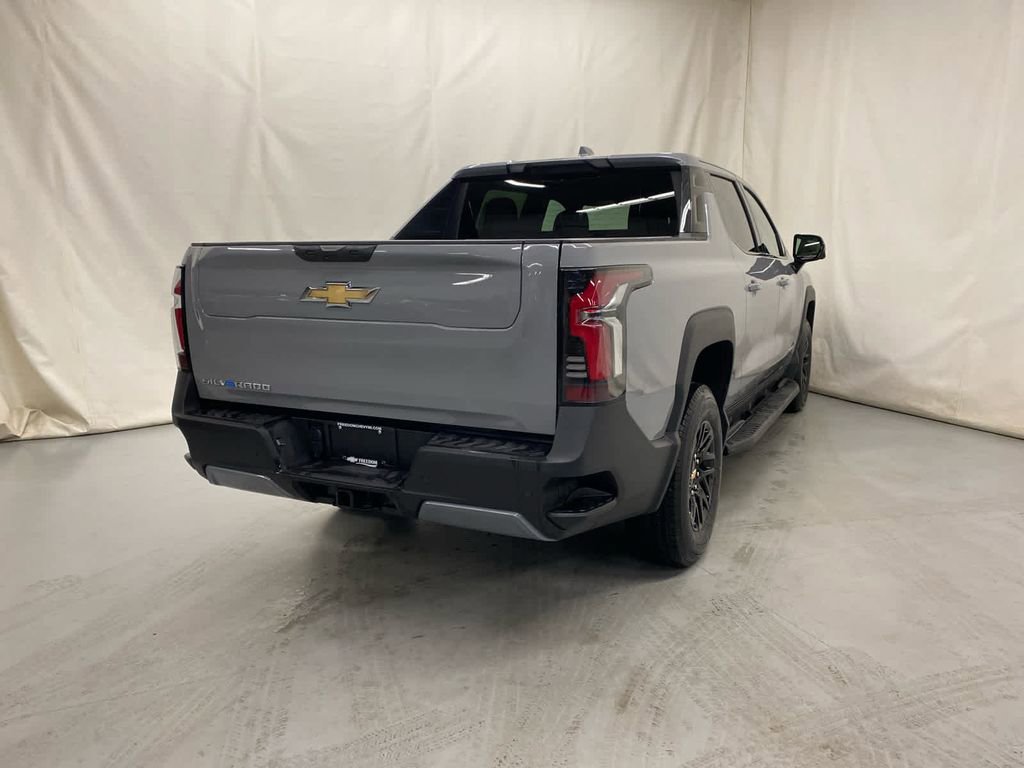 New 2025 Chevrolet Silverado EV LT image 6