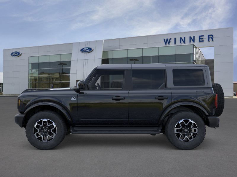 New 2026 Ford Bronco Outer Banks image 3