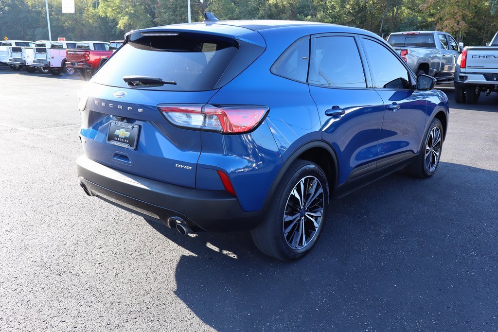 Used 2022 Ford Escape SE w/ SE Sport Appearance Package image 32