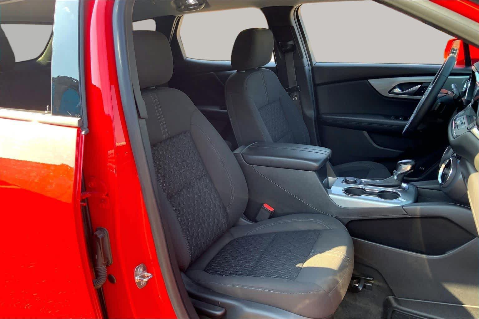 Used 2019 Chevrolet Blazer LT FWD image 8