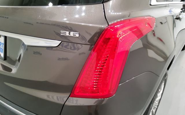 Used 2019 Cadillac XT5 Luxury image 18