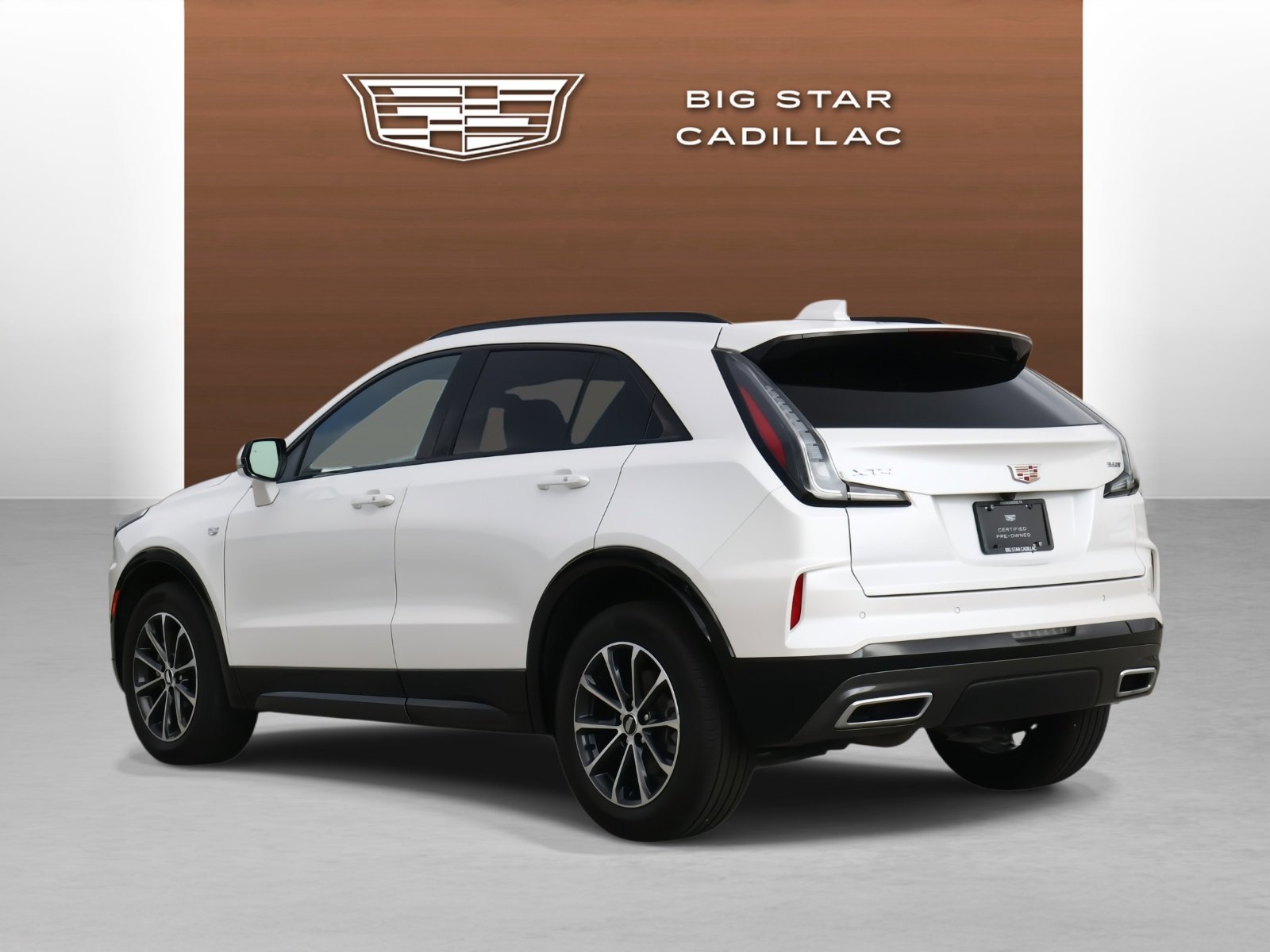 Certified 2024 Cadillac XT4 Sport image 3