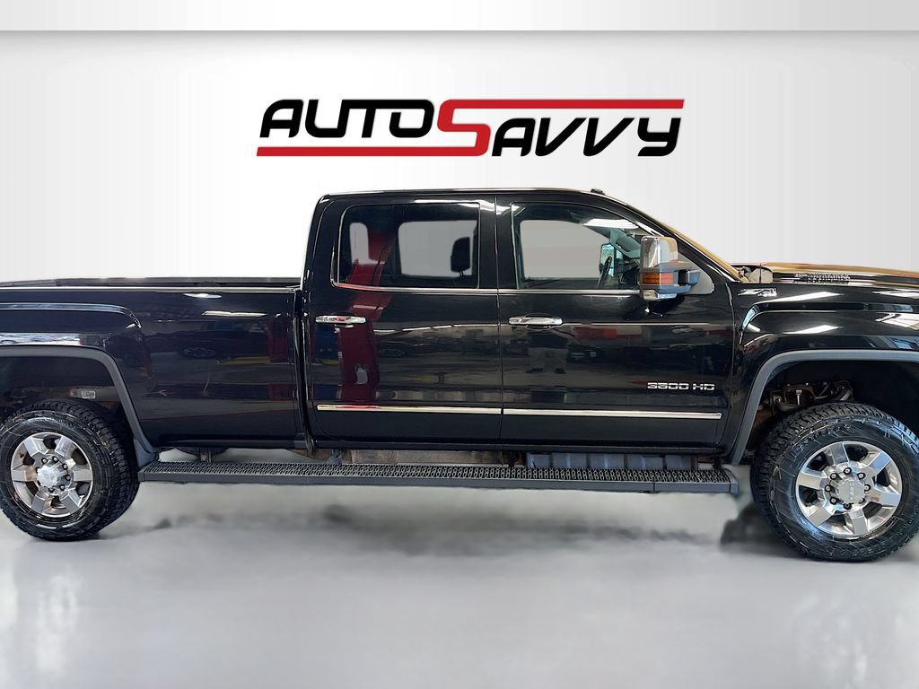 Used 2019 GMC Sierra 3500 SLT w/ Duramax Plus Package AWD/4WD image 8