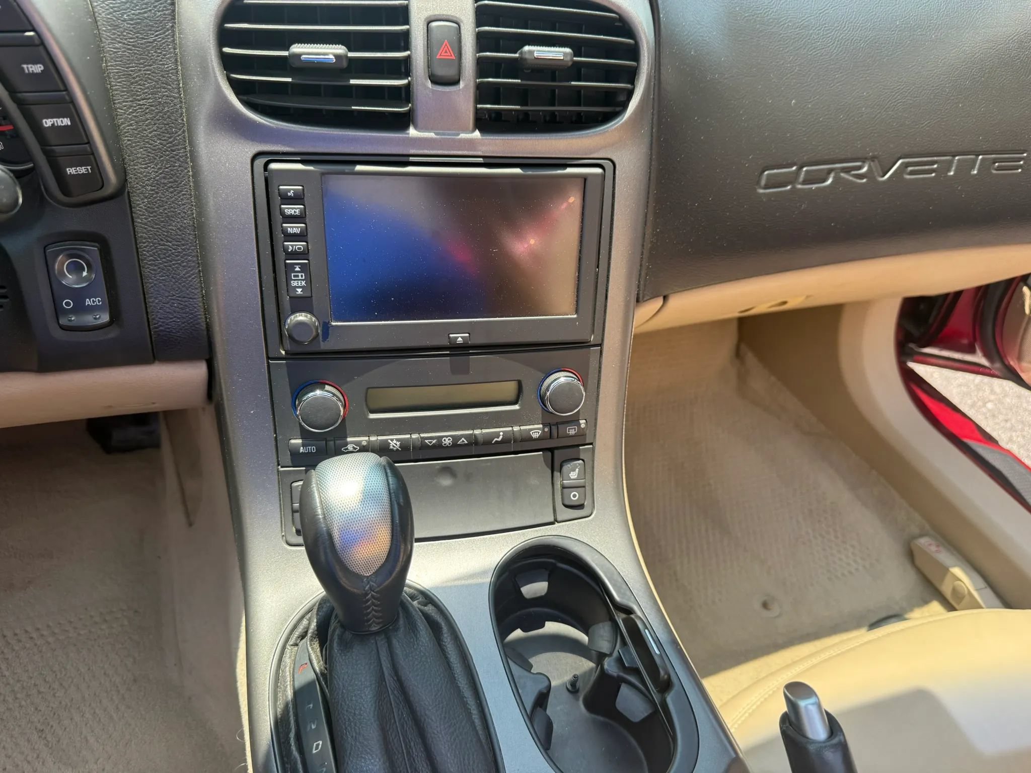 Used 2006 Chevrolet Corvette Convertible w/ Preferred Equipment Group RWD image 26