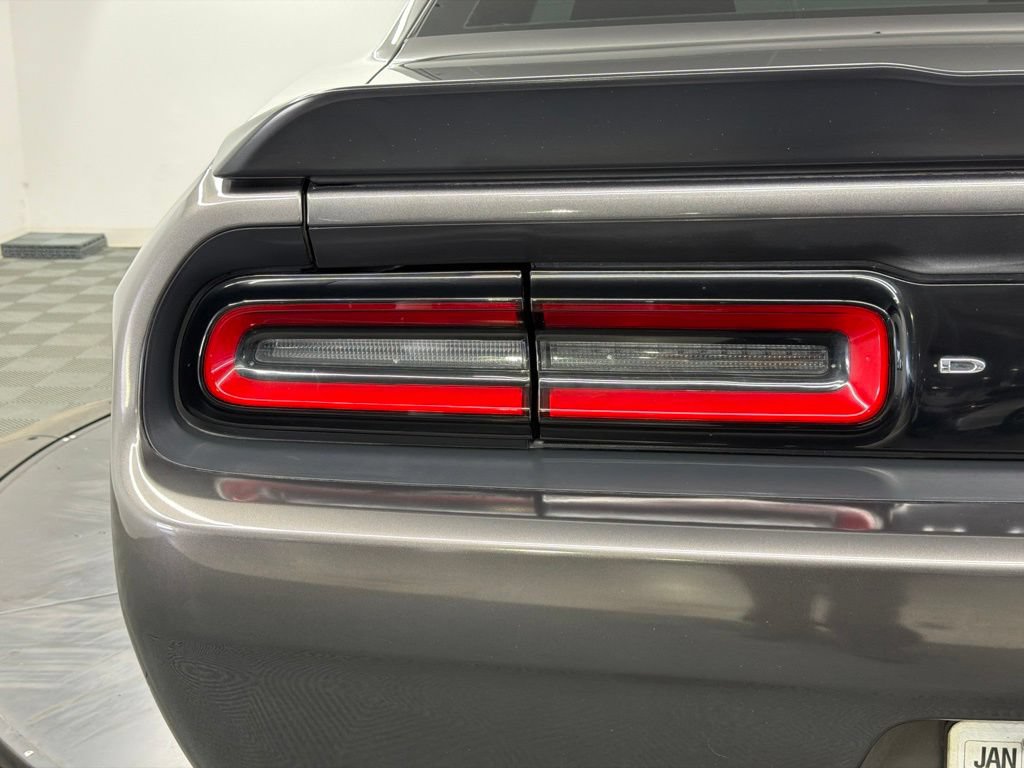 Used 2019 Dodge Challenger R/T w/ Plus Package RWD image 13