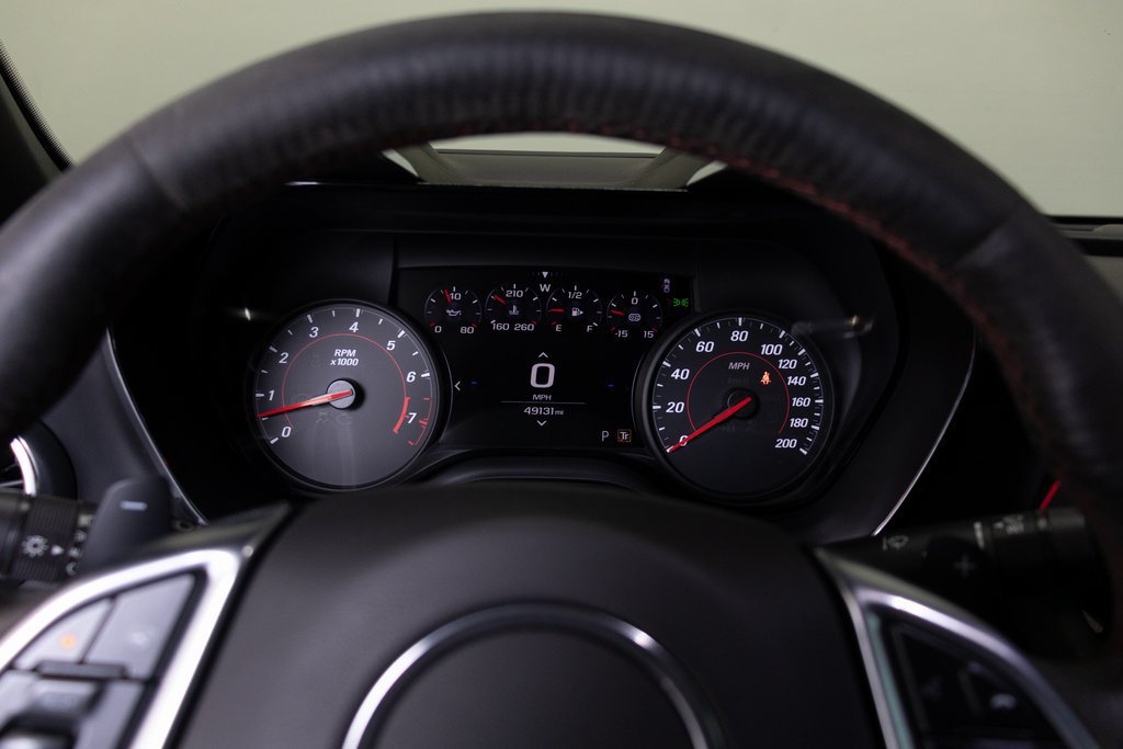 Used 2021 Chevrolet Camaro ZL1 RWD image 29