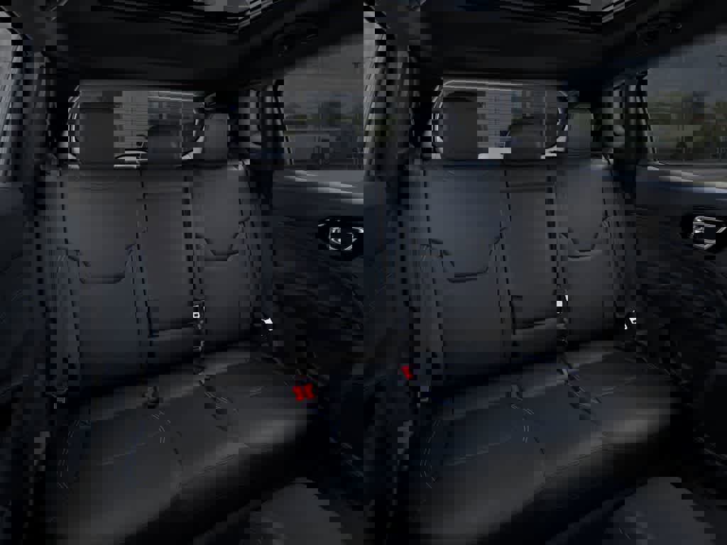 Used 2025 Jeep Compass Limited w/ Sun & Sound Group image 15