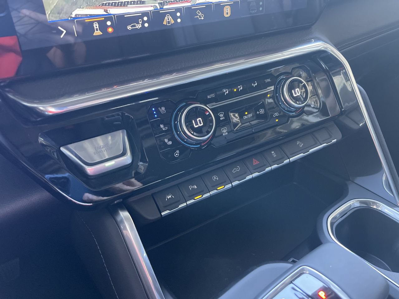 New 2026 GMC Sierra 1500 Denali AWD/4WD image 35