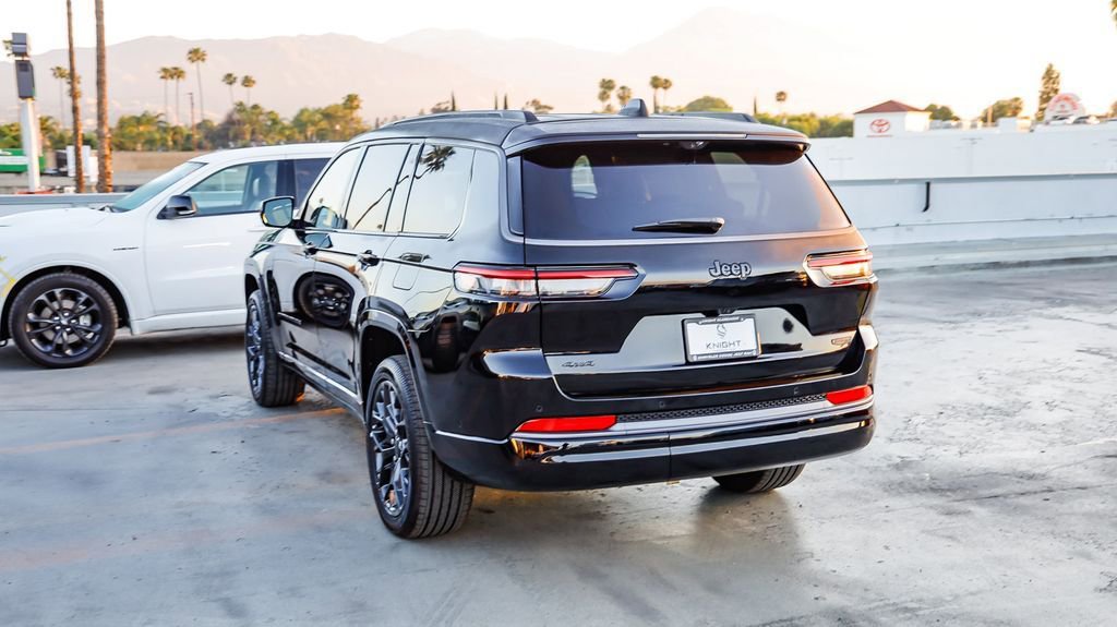 New 2026 Jeep Grand Cherokee L Summit image 7