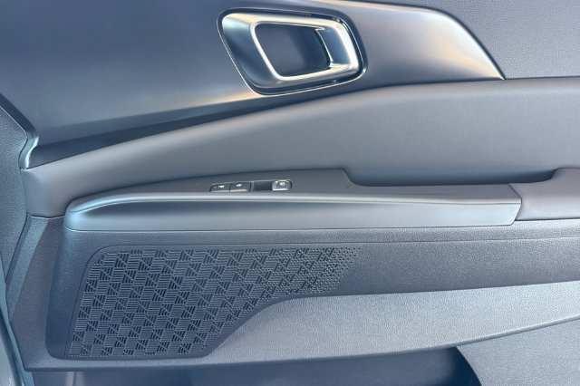 New 2027 Kia Carnival SX FWD image 21