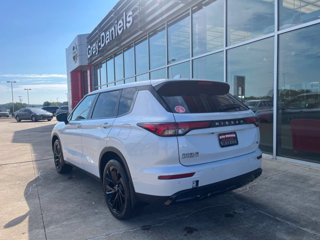 New 2026 Nissan Rogue SL AWD/4WD image 2