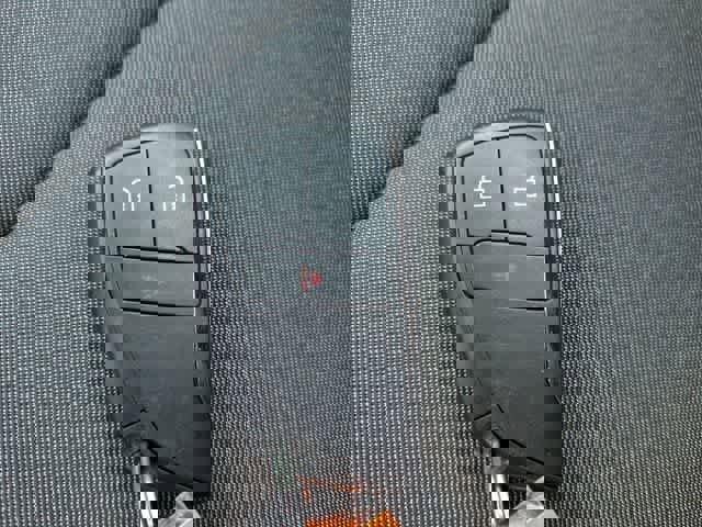 Used 2023 Chevrolet Colorado W/T image 32