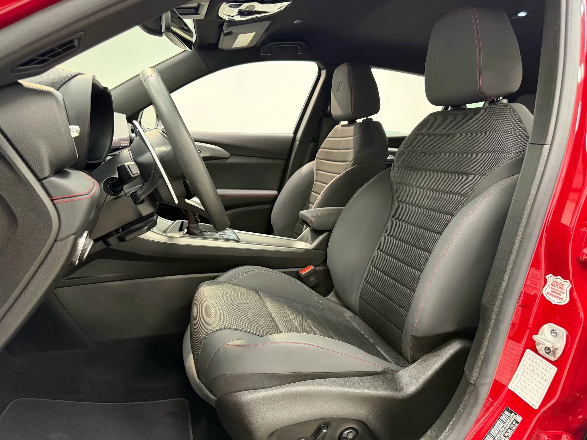 Used 2024 Dodge Hornet R/T image 15