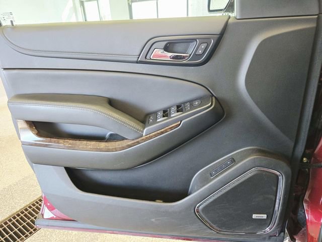 Used 2019 Chevrolet Tahoe LT w/ LT Signature Package image 14