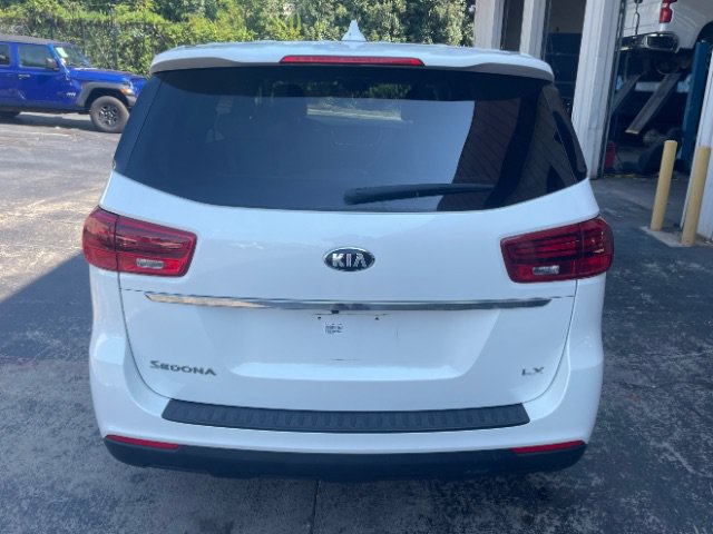 Used 2021 Kia Sedona LX FWD image 5