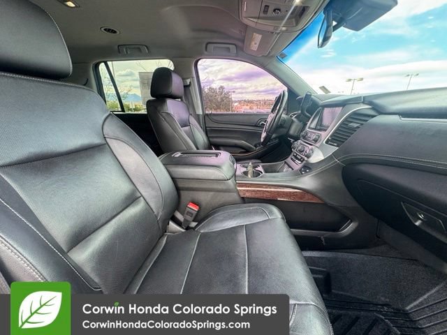 Used 2017 GMC Yukon SLT AWD/4WD image 34