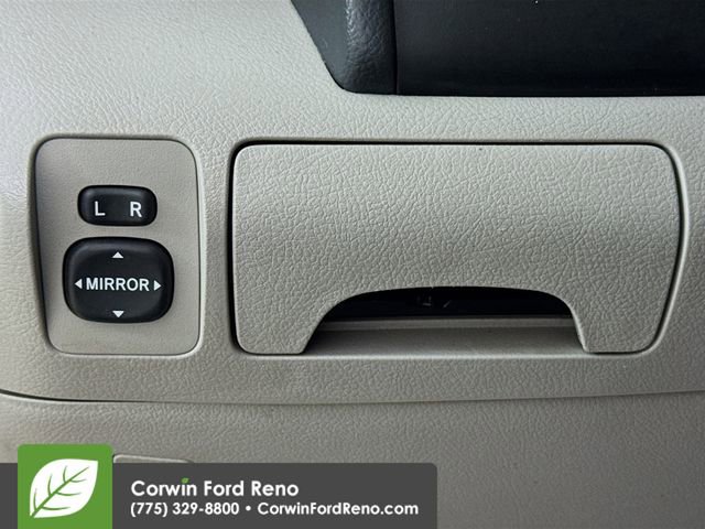 Used 2007 Toyota Camry SE image 10