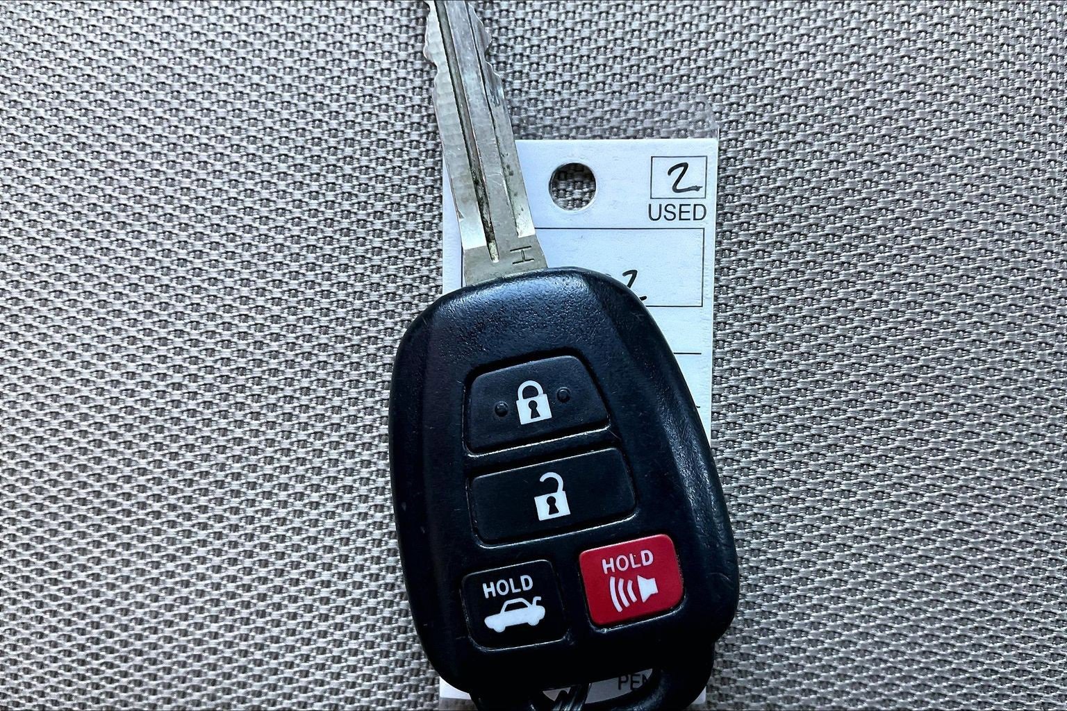 Used 2014 Toyota Corolla LE image 23