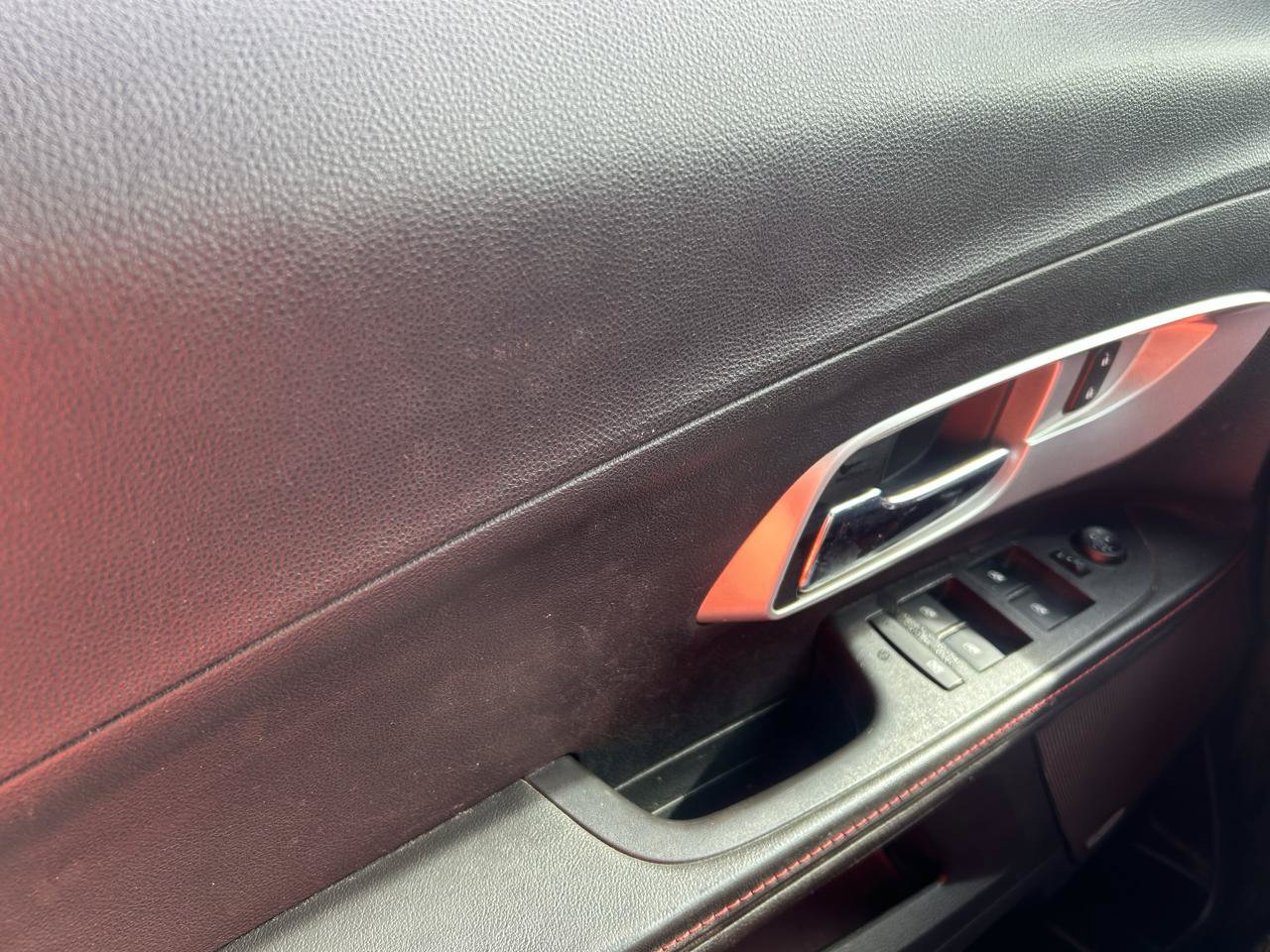 Used 2015 Chevrolet Equinox LT AWD/4WD image 25