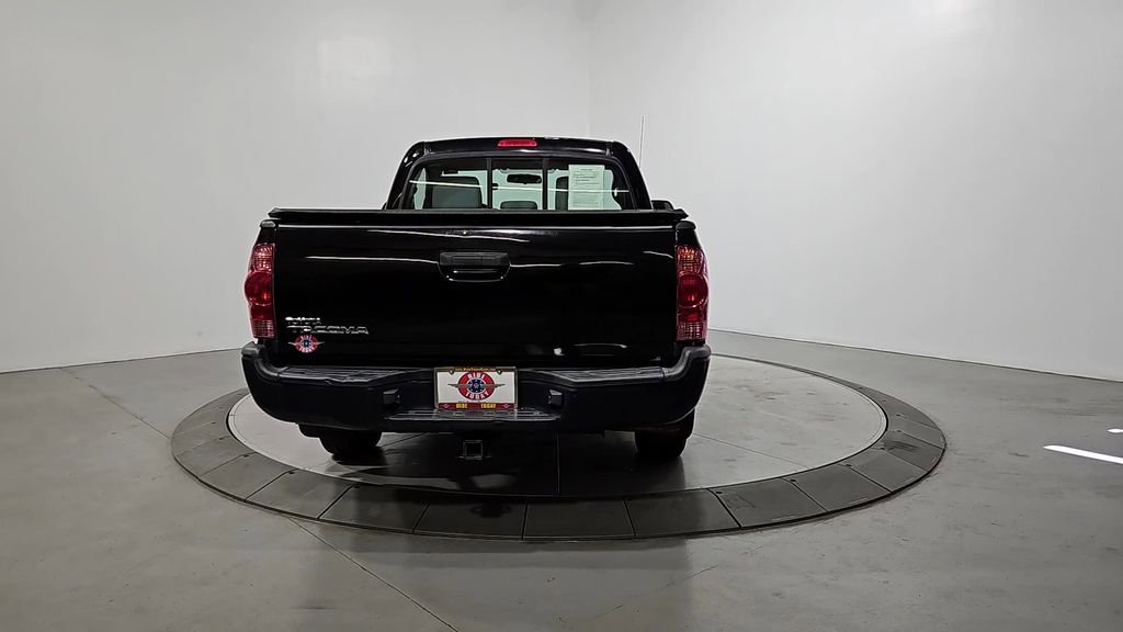 Used 2013 Toyota Tacoma 2WD Regular Cab image 4