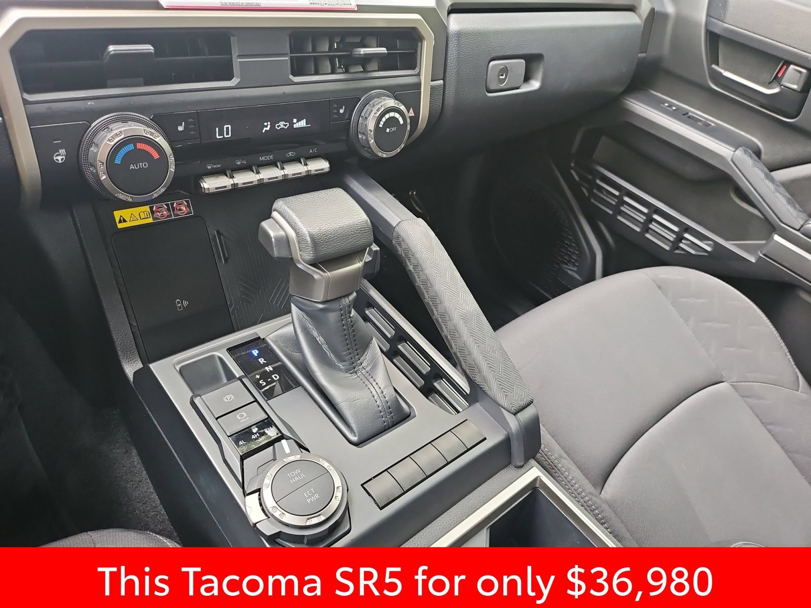 Used 2024 Toyota Tacoma SR5 AWD/4WD image 24
