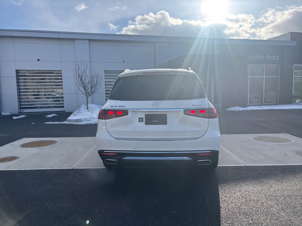 Used 2025 Mercedes-Benz GLS 450 4MATIC image 6