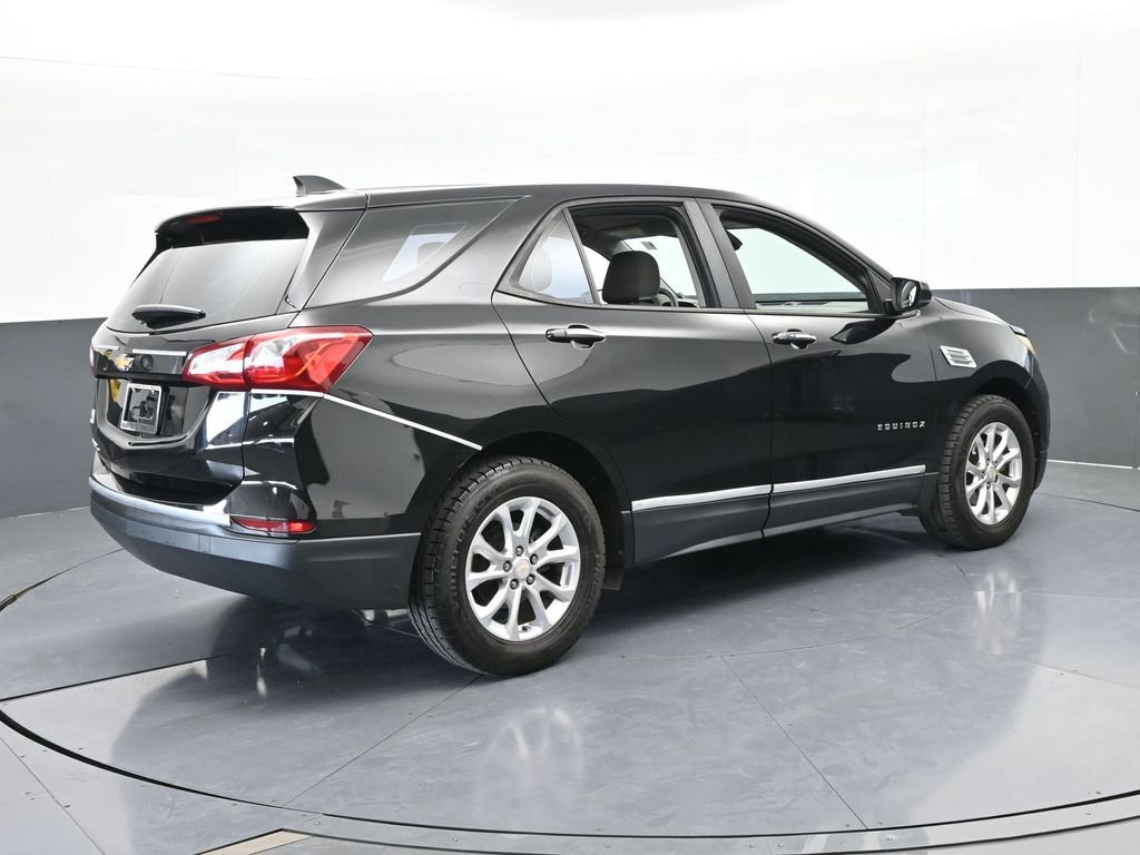 Used 2020 Chevrolet Equinox LS image 6